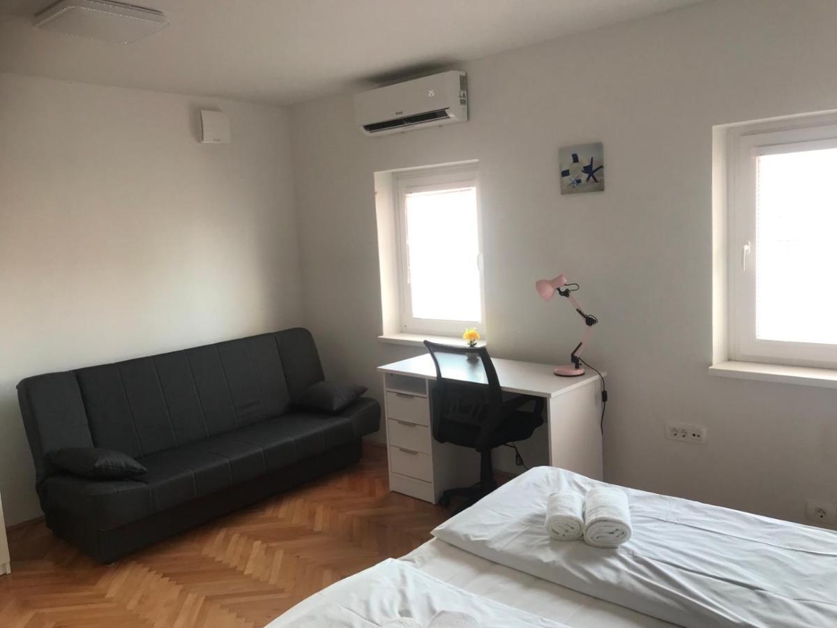 Apartment Plaza - Beach Koper Eksteriør billede